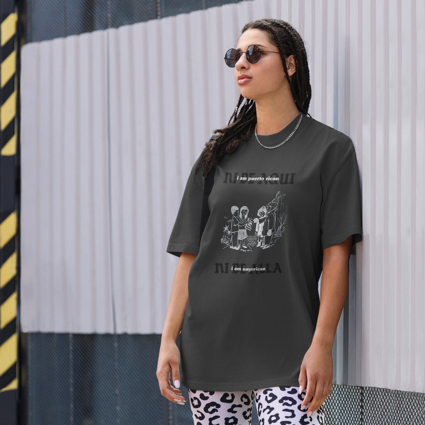 "Ni De Aqui, Ni De Alla" Oversized Tee